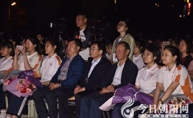 点击查看大图