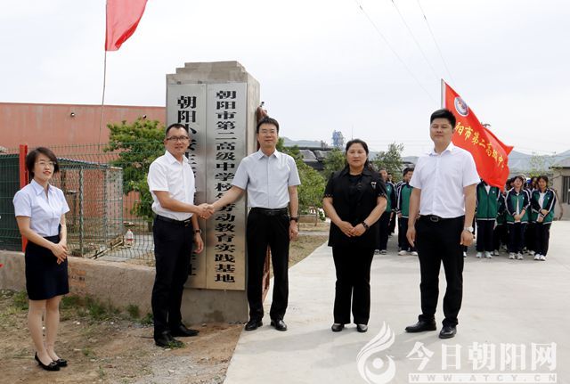 点击查看大图