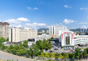 朝阳市中心医院“无陪优护”解民忧